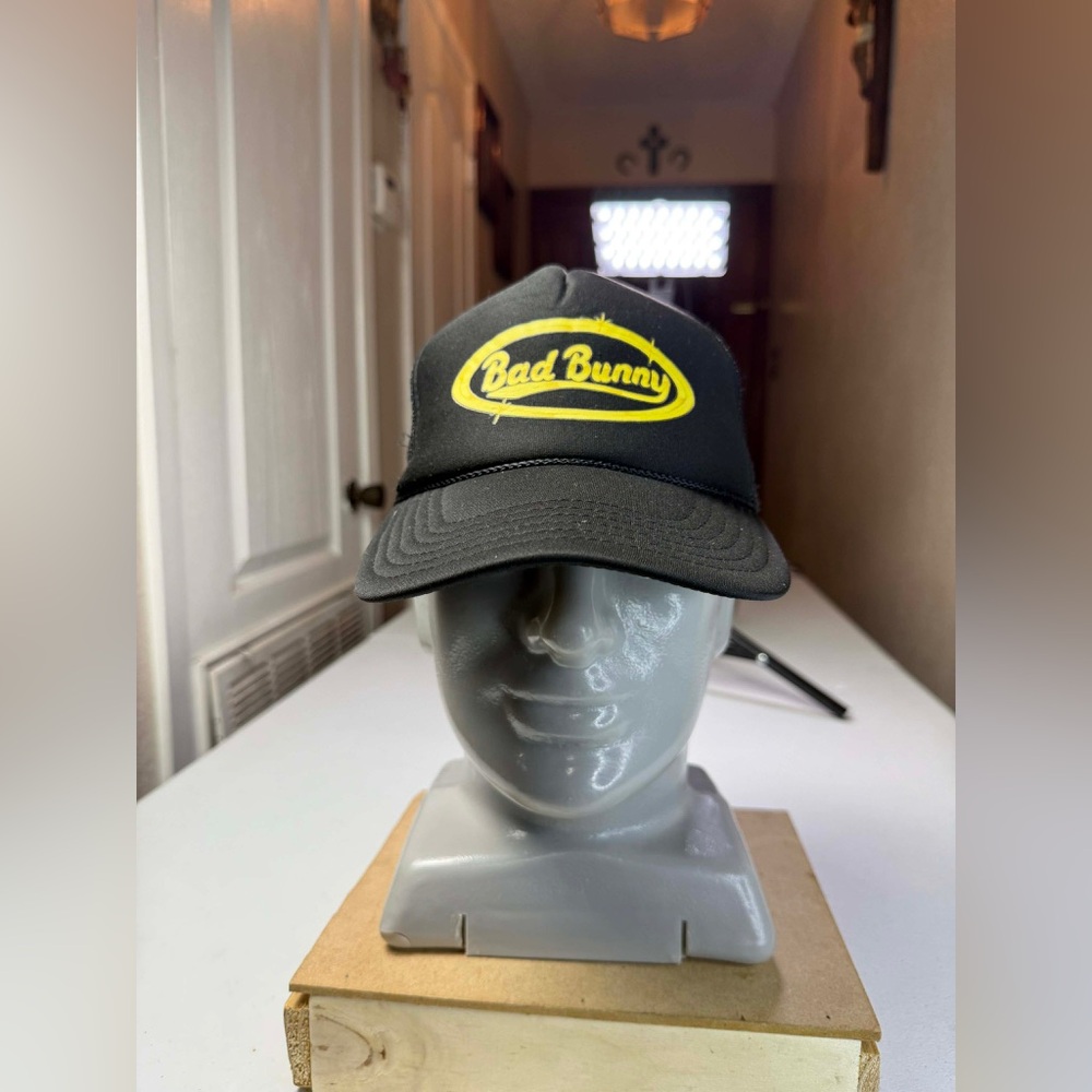 2022 Bad Bunny El Ultimo Tour Del Mundo Official Black Hat Concert Snapback Cap